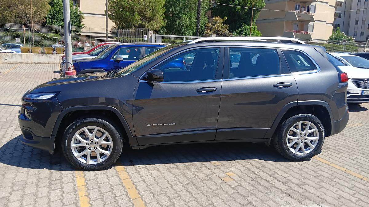 Jeep Cherokee 2.2 Mjet 185CV 4WD AUTO Longitude